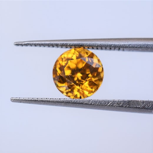 Orange Zircon Gemstone: 2.75 Carat Round Portuguese Cut From Madagascar - Etsy