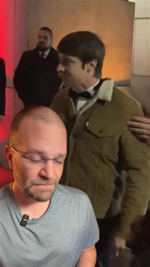 Robbie Harvey on Instagram: "Keyboard racist FAFO’s… can’t say it with his chest while in public."