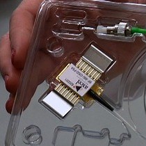 Video: Construction of a High Resolution Microscope with Conventional and Holographic Optical Trapping Capabilities