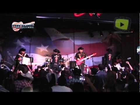 GRUPO CONTROL CUMBIA DEL SOL (EN VIVO)