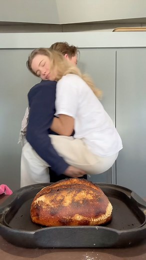 Wie ratet ihr mein Brot von 1-10? Folgt mir für mehr Bread baking content! | Emma Svenningson