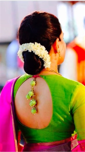 beautiful designing blouse circle Blouse design #fashion #silksareeblousedesignsimages #punjabisong