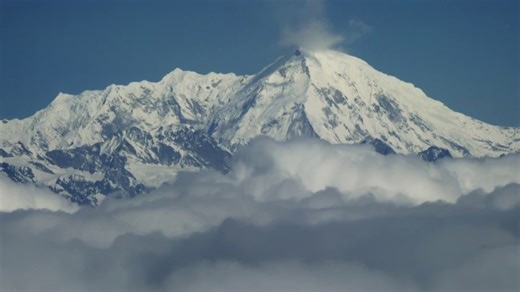 Avalanche in the Himalayas kills at least 7 climbers