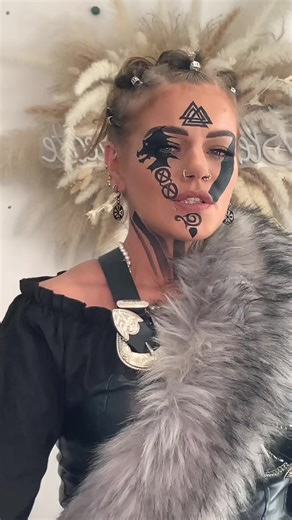 𝖂𝖊 𝖜𝖎𝖑𝖑 𝖋𝖎𝖌𝖍𝖙 𝖁𝖎𝖐𝖎𝖓𝖌𝖘 ⚔️🖤 #vikingmakeup #vikingwarrior #warriormakeup #vikingvalhalla