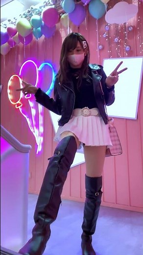 【外出】かわいいスポットで際どいニーハイブーツコーデ...【ミニスカ、よそきわちゅーぶ】