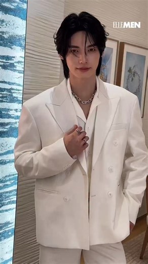 #ELLEMENMoment พูดคุยกับ วิน–เมธวิน โอภาสเอี่ยมขจร Tiffany & Co. House Ambassador ในโอกาสร่วมเฉลิมฉลองการเปิดสโตร์ Tiffany & Co. แห่งแรกในภาคใต้ ณ เซ็นทรัล ภูเก็ต ฟลอเรสต้า พร้อมเผยแอ็กเซสเซอรี่ชิ้นโปรดจากแบรนด์ที่เขามักหยิบมาแมตช์ลุคเท่อยู่เสมอ #ELLEMENThailand #TiffanyAndCo #winmetawin | ELLE MEN Thailand