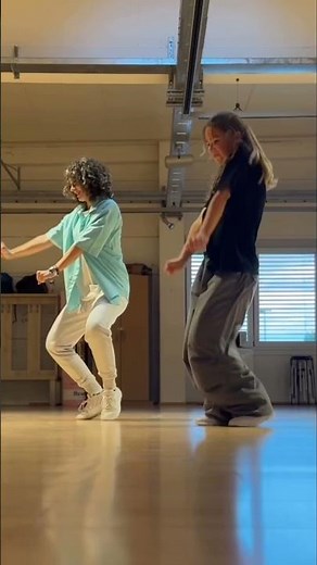 SHE IS ONLY 12 and DANCE LIKE THIS?!😱