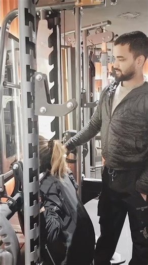 #gymgirl #legworkout #exerice #viralvideo #jammukashmir #pakistan #