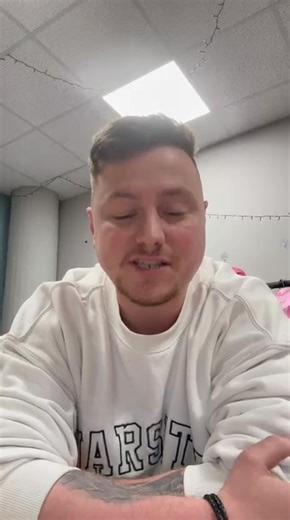 🚨There’s only 24 hours to go!🚨 Here’s a message from Matt - you heard the man! Get your tickets now before it’s too late! 🎟️ The link is in our bio. 🔗 | Collabro