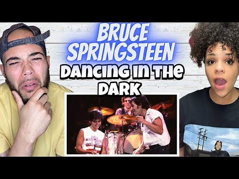 YOUNG BRUCE IS CRAZY!..FIRST TIME HEARING Bruce Springsteen - Dancing In The Dark REACTION