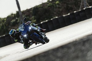 5.2K views · 25 reactions | Here's a little teaser from the launch of Yamaha's 2019 entry level supersport machines, the YZF-R125 & YZF-R3. Hopefully this will keep you going until the full review drops in issue #350. Enjoy! To get the mag first, subscribe here: https://www.classicmagazines.co.uk/subscription/FB/fast-bikes | Fast Bikes Magazine | Facebook