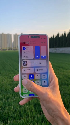 Meizu 21's Lingdong Island + customizable desktop + Flyme lock screen—animations are really smooth!