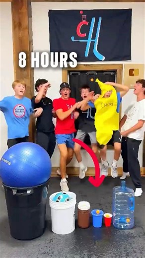 They actually never gave up #trickshot #compilation #satisfying #nevergiveup #extreme #voiceitup