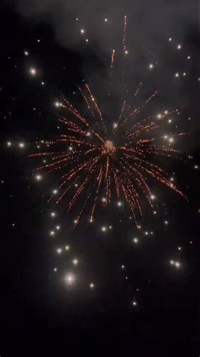 Xin hãy đăng kí kênh Và đừng rời mắt có bất ngờ phía sau? #phaohoa #happynewyear #fireworks #pyro