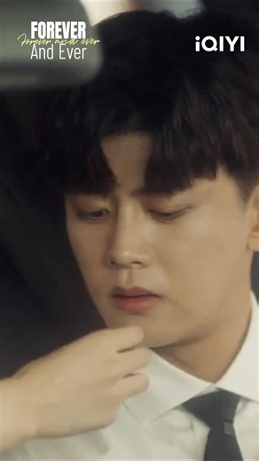 Eyes locked, hearts pounding 💘 #iQIYI #cdrama #drama #foreverandever #一生一世