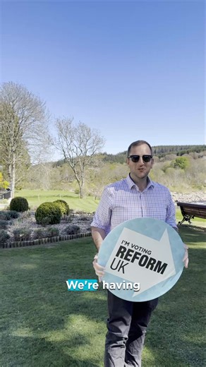 Lovely day to be out campaigning in Banchory & taking in this glorious sunshineVoters are clear that change is desperately needed & @ReformUKScot are the only party that will deliverThe SNP must be stopped14 days to go - vote Reform UK on May 7th 🇬🇧🏴󠁧󠁢󠁳󠁣󠁴󠁿🗳️ #TimeForReform