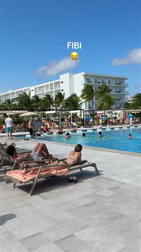 Can’t turn back time 💯 #vacation #cancun #riulovers #allinclusive #mexico🇲🇽 @RIU Hotels & Resorts