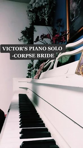 I just learned this a couple days ago and I'm so excited ab it hehe. more voice content coming soon I swear #corpsebride #piano #timburton