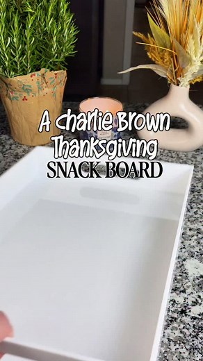 A Charlie Brown Thanksgiving Snack Board! 🦃🥧🌽🍿 Send this to someone you wanna watch movies and smack with & don't forget to save for inspo!! All recipes and step by step instructions for this Snack Board can be found in my blog - linked on my bio. | The Fairytale Foodie