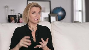 197 reactions · 38 shares | Caroline Néron célébrait la semaine dernière les 10 ans de son entreprise. Voici la vidéo présentée lors de l'occasion. | Caroline Neron | Facebook