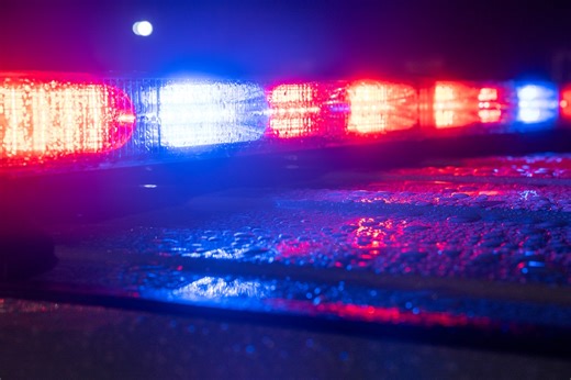 35-year-old Detroit man dies while walking along I-75 lanes