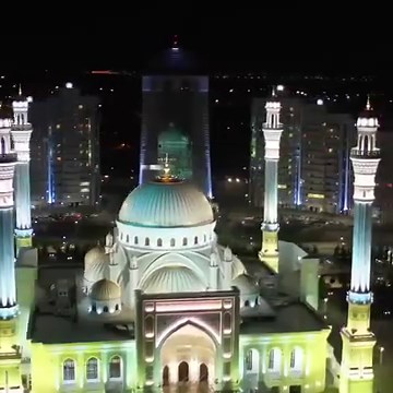 The mosque in the Chechen city of Shali. Мечеть в Шали, Чеченская республика. | Beautiful Russia