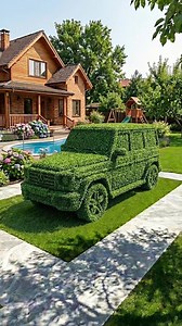 I built myself a G-Wagon… out of bushes 😳🌿 Started with 3 regular shrubs, shaped them using a wire outline of a Mercedes-Benz G-Class, watered it, and let nature do its thing. 🌱💧 Weeks later… it grew perfectly into shape. All I had to do was remove the wire. Now I’ve got a family house AND a living G-Wagon in my garden 😎🔥 Nature really built different. Would you try this? 👀 If you wanna learn how to make videos like mine, check the guide in my bio 📲 #gwagon #mercedesbenz #gardenart #topi