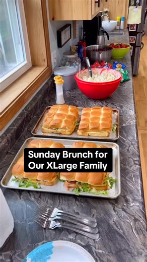 on the weekends, our big family likes to get together because we're just so busy during the week and now that we have three more additions to our family I like to make meals for everybody to enjoy. When it gets really hot, sometimes just having a nice sandwich and some salad, salads and fresh fruit does the trick #sundaybrunch #justthebells10 #bigfamilylife #familygoals #familytime #bigfamilycooking #familymeals #easyrecipes #brunchtime #lunchideas #weekendmenu | Heather Bell