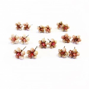 Kauai Kahelelani Shell Studs - Etsy