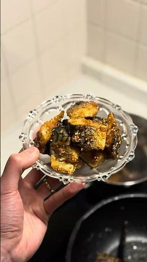 【ごはん泥棒、鯖のごま照り焼き。】 #鯖 #照り焼き #料理 #自炊 #自炊男子 #簡単ごはん #簡単レシピ #おうちごはん #今日の晩ごはん #cooking #coaching