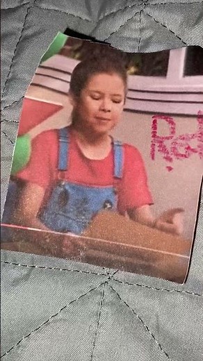 Barney Let’s Eat (The Barney Bag)