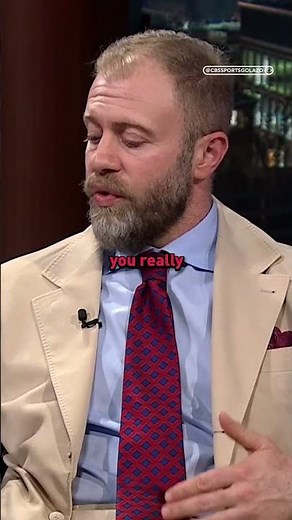 Mike Grella on why EPL sides haven’t had much success in this season's knockout stage of the UCL 👀