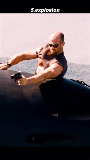 Stallone JUMPS Onto a Moving Plane... With NO Parachute! | The Expendables (2010) 🔥