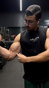 417K views · 10K reactions | BICEPS EXERCISE 料(Long&Short&Brachii) #bicepsworkout #workout #coach #gym #bodybuilding #workout #armday #fitnessmotivation #coaching #motivational #motivation #shoulders #biceps #armworkout #gymlife #arms #coach #training #exercise #fitness #gymmotivation #maroc #reels #canada #bodybuilder #transformation #shredded #muscles #france #body #biceps #algerie | Sou Hail | Facebook