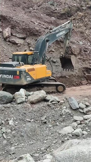 excavator #sajadahmed #sajad #viralvideos #shortvideo #roadconstruction #shorts #viral #sgi #bmg #rd
