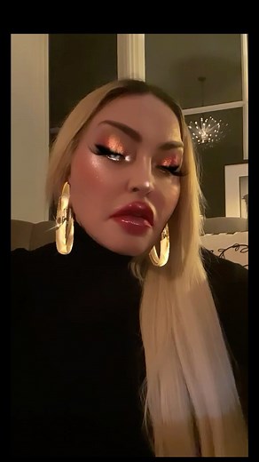 Madonna on Instagram: "Channeling my Italian Diva this evening…………….."