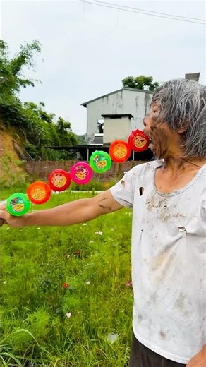 Little Brother Reveals His Funny Trick! 😱😂