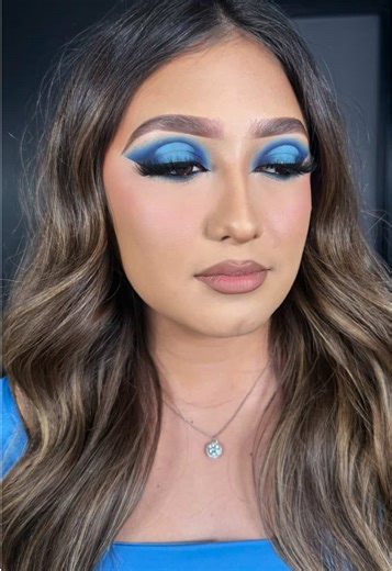 WATCH & LEARN: Signature Glam Tutorial Ever wonder how to achieve a flawless, professional glam look that actually books clients? In this tutorial, we're breaking down step-by-step how to create a polished, in-demand makeup look using industry techniques taught at Boss Beauty Cosmetology.💞 Turn your passion into a career Get licensed or certified Learn skills that PAY Ready to level up from watching tutorials to getting PAID for your talent? - DM us on Instagram for program info, start dates, a