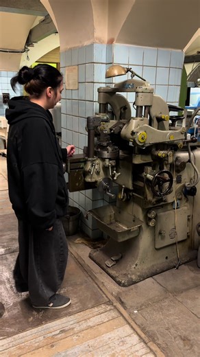 Строгальный немецкий станок: История и красота