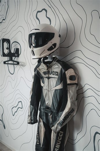 Evoholder Motorcycle Helmet Wall Mount | Coat Rack | Helmet Holder Wall Mount | Key & Jacket Hooks | 3D Printed Design | Garage Hallway | Gift - Etsy Australia