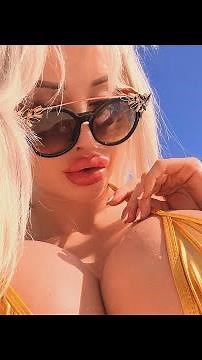 Curvy Model Paulina J Candy Biography, Fashion, Career, Wiki, Curvy Outfit, Net Worth