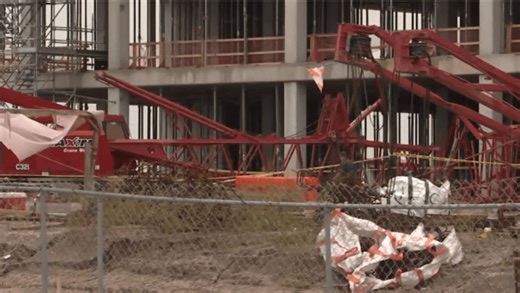 Crane collapse amid high winds kills 2 at Florida hospital construction site