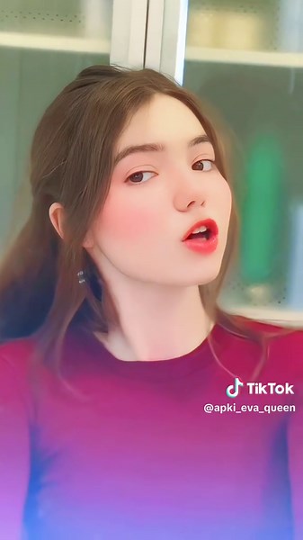 Discover Eva Queen's Stunning Full Body Transformation