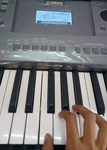 Easter special: Alive Alive Alive Forever more song keyboard 🎹