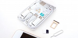機能多すぎ〜！ いろんなケーブル＋αを手軽に持ち歩ける｢KableCARD｣