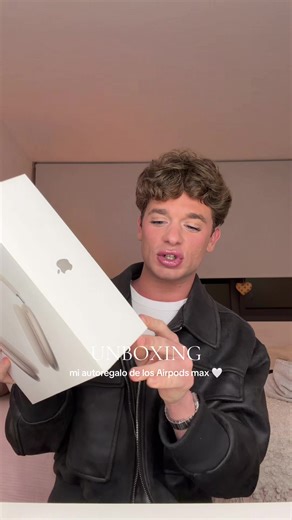 Unboxing de mis AirPods Pro Max: ¡Un autoregalo especial!