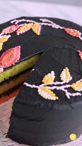 24K views · 280 reactions | Fall leaves, please!  This beautiful 3 layered cake embraces simple lines and beautiful fall colors to create a stunning dessert. Pipe with tip #2. | Wilton Cake Decorating | Facebook