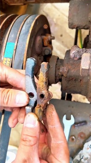 Broken Pulley Linkage Fixed | V-Belt Mechanism Repair #Shorts