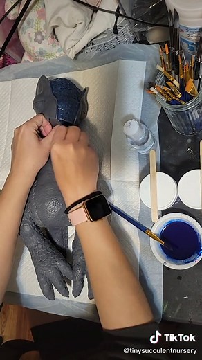 part 2 of custom reggie #siliconebaby #jurassicworld #siliconeraptor #makingsiliconebabies #squishy #handmade