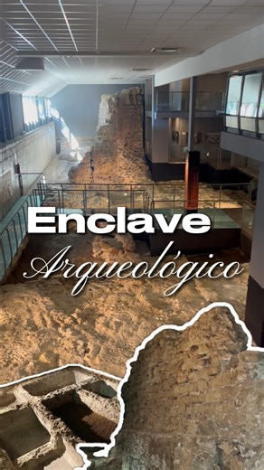 El Enclave Arqueológico Puerta de Almería guarda los restos de una antigua fabrica de salazones romana y parte de la Gran Muralla Islámica que protegía la ciudad. Un salto en el tiempo sin salir de la ciudad ⏳ ¿Te animas a descubrirlo? 🔍 | Enamorados de Almería